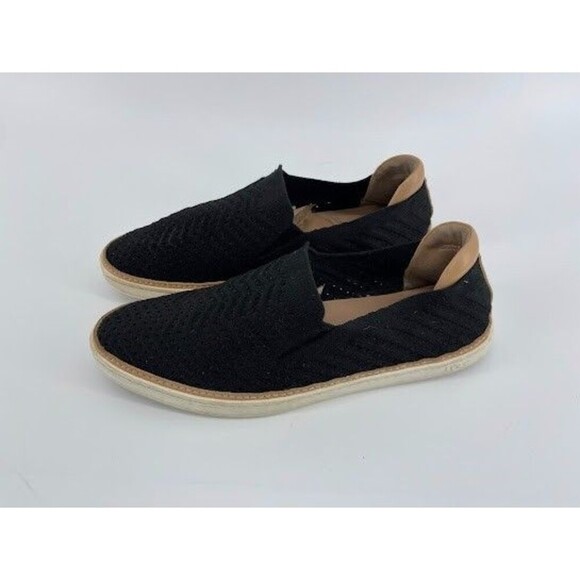 UGG Sammy Chevron Slip On Shoes 1102560 Black Knit Weave Womens Size 11 - Picture 1 of 7